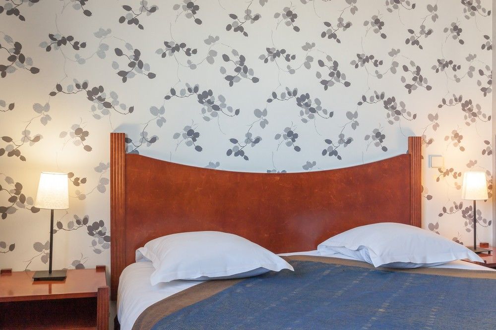LOGIS Hotel l'Escargotière Dijon Sud - Chenôve Esterno foto